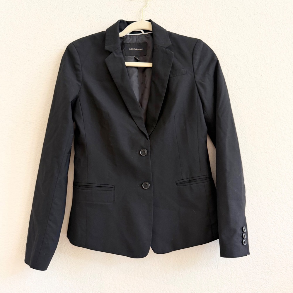 Banana Republic Womens Black Two Button Tailored Blazer Jacket Size 2